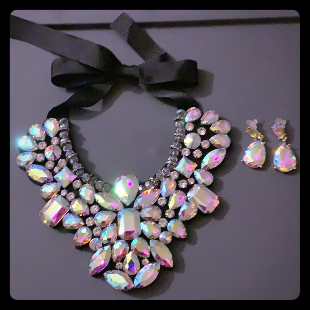 Women’s jewelry